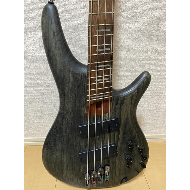 Ibanez SRFF800-BKS ファンドフレット