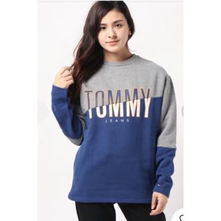 トミーヒルフィガー(TOMMY HILFIGER)の再々値下げTOMMY JEANSトレーナー　スウェット　1度のみ着用(トレーナー/スウェット)