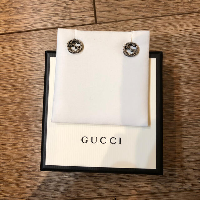 Gucci - 廃盤！ほぼ未使用品！正規品！GUCCI ピアス 両耳の通販 by ぴ 