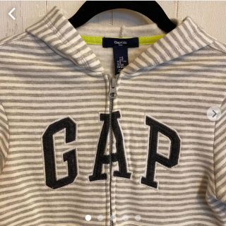 ギャップキッズ(GAP Kids)のGAP パーカー　120cm(ジャケット/上着)