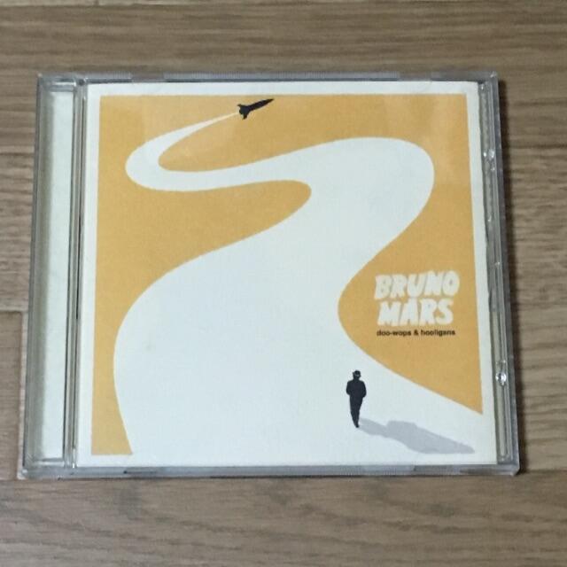 ブルーノマーズ bruno mars doo-wops & hooligans エンタメ/ホビーのCD(ポップス/ロック(洋楽))の商品写真