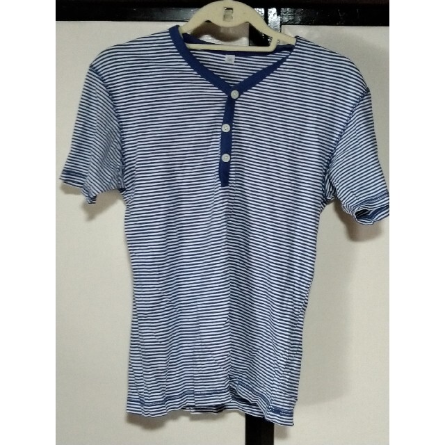 UNIQLO(ユニクロ)のUNIQLO　Tシャツ メンズのトップス(Tシャツ/カットソー(半袖/袖なし))の商品写真