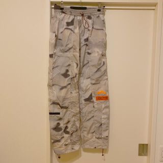 エッセンシャルコンフォート 【未使用】MSGM メンズナイロンパンツ