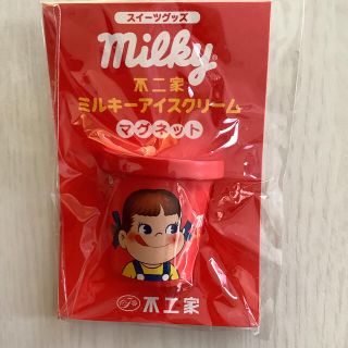 フジヤ(不二家)のペコちゃん マグネット 未開封品(キャラクターグッズ)