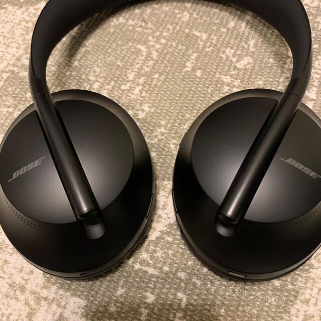 Bose Noise Cancelling Headphones 700