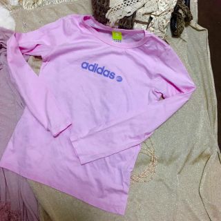 アディダス(adidas)の★ addidas Tシャツ ピンク★(Tシャツ(長袖/七分))