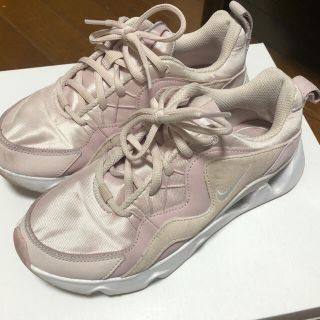 ナイキ(NIKE)のNIKE スニーカー　ライズ　RYZ ピンク(スニーカー)