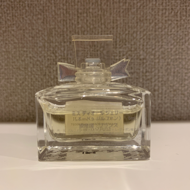 Christian Dior(クリスチャンディオール)のミスディオール　シェリー　5ml コスメ/美容の香水(香水(女性用))の商品写真