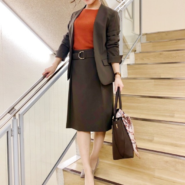 おすすめ THE SUIT スーツセットアップ カーキ - COMPANY スーツ - flaviogimenis.com.br おすすめ THE SUIT スーツセットアップ カーキ - COMPANY スーツ - flaviogimenis.com.br