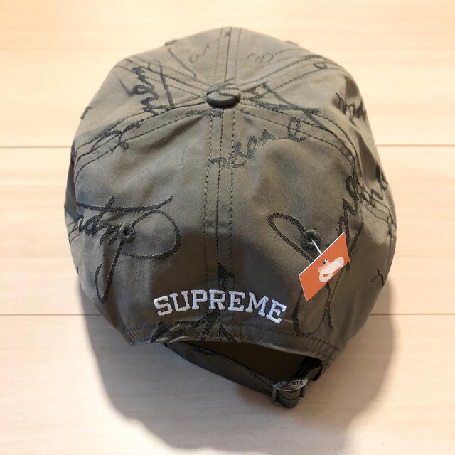 Supreme(シュプリーム)のシュプリーム　Script Logos 6-Panel メンズの帽子(キャップ)の商品写真