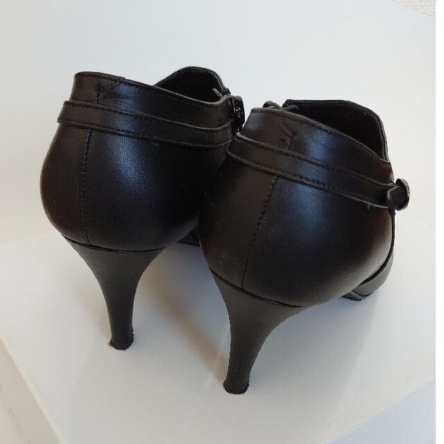 DIANA(ダイアナ)のダイアナ ショートブーツ ブラック 22.5cm レディースの靴/シューズ(ブーティ)の商品写真