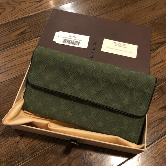 Louis Vuitton ルイヴィトン  長財布　モスグリーン