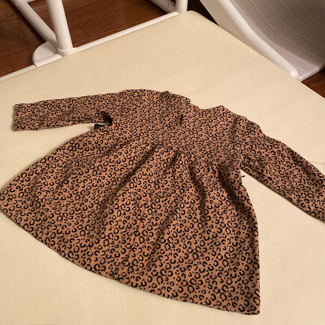 ZARA(ザラ)のZARA 豹柄　74サイズ　6-9 キッズ/ベビー/マタニティのベビー服(~85cm)(その他)の商品写真