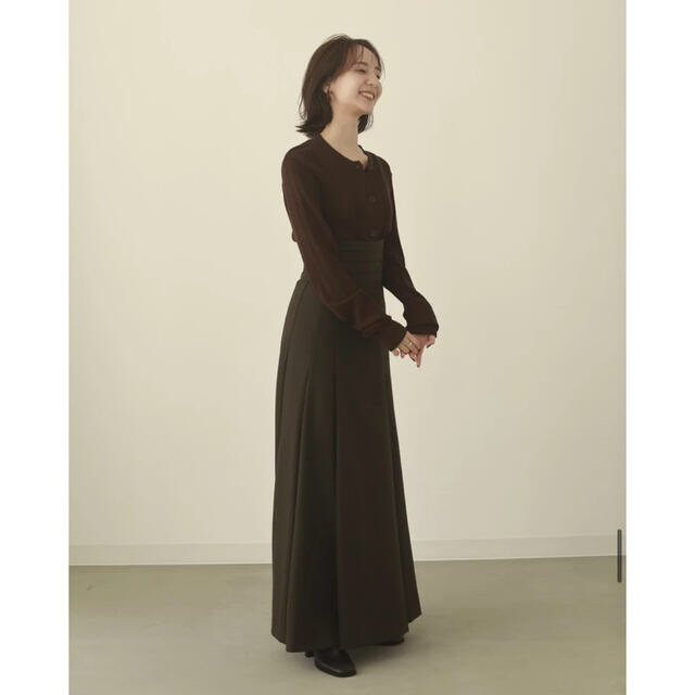 pleats flare long skirt  レディースのスカート(ロングスカート)の商品写真