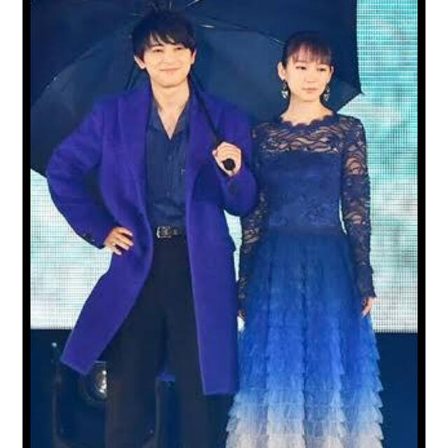 新品タグ付き TADASHI SHOJI ワンピース 吉岡里帆さん着用 【誠実】 37