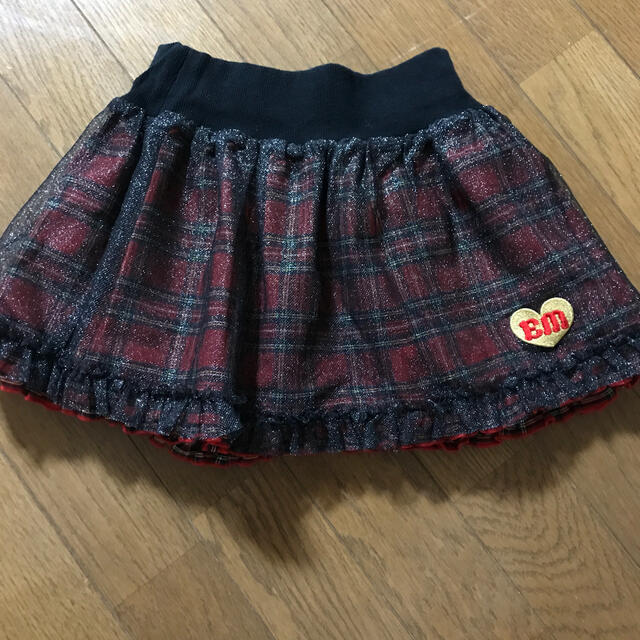 EARTHMAGIC(アースマジック)のアースマジック　リバーシブルスカート　130 キッズ/ベビー/マタニティのキッズ服女の子用(90cm~)(スカート)の商品写真