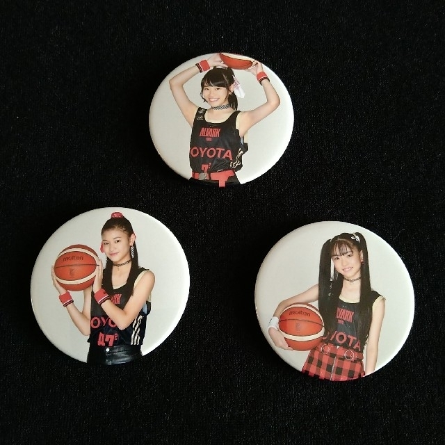 girls2 アルバルク 缶バッジ 小田柚葉 石井蘭 菱田未渚美の通販 girls2 アルバルク 缶バッジ 小田柚葉 石井蘭 菱田未渚美の通販