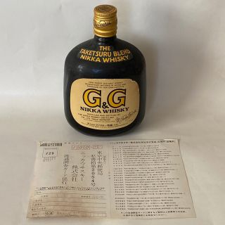 ニッカウイスキー(ニッカウヰスキー)のG&G黒びん白ラベル竹鶴ブレンド760ml(ウイスキー)