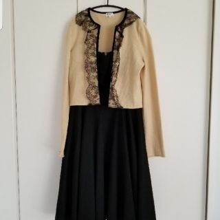 フォクシー(FOXEY)のフォクシーFOXEY/カシミヤレースカーディガン40サイズ美品(カーディガン)