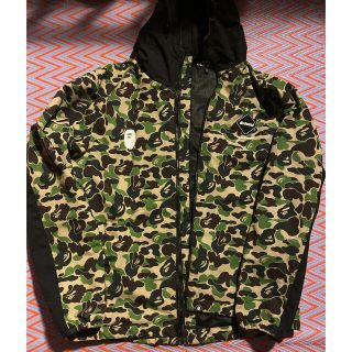 アベイシングエイプ(A BATHING APE)のBape×Bristol 迷彩マウンテンパーカー　COACH JACKET(ナイロンジャケット)