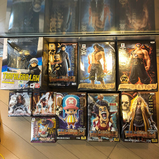 ☆専用出品 ONE PIECE フィギュア(1〜2枚目全セット