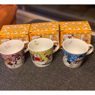 スヌーピー(SNOOPY)の◯ ケンタッキー◯スヌーピー スープマグカップ◯3色セット◯(ノベルティグッズ)