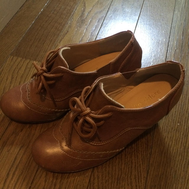 しまむら(シマムラ)の茶色のブーツ レディースの靴/シューズ(ブーツ)の商品写真