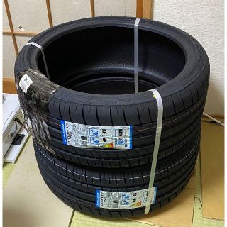 2020年製 新品タイヤ 235/35R19 2本セット 室内保管(タイヤ)