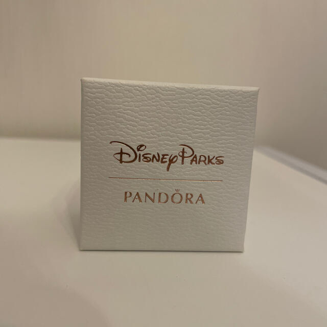 Disney(ディズニー)のPANDORA パンドラ アウラニ 限定 ミニー チャーム レディースのアクセサリー(チャーム)の商品写真