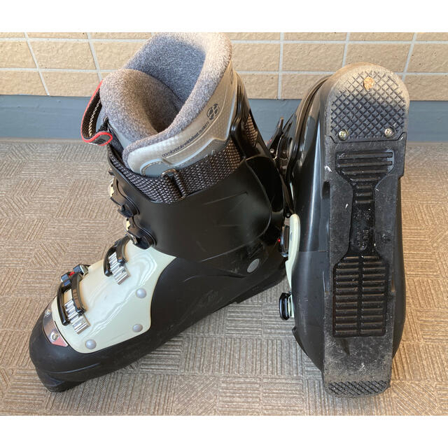 ski boots KASTLE 28.5, スキーブーツ スポーツ/アウトドアのスキー(ブーツ)の商品写真