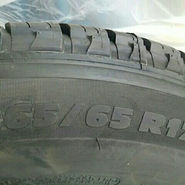 ミシュラン、LATITUDE、265/65R 17、プラド純正タイヤ 新車外し | www