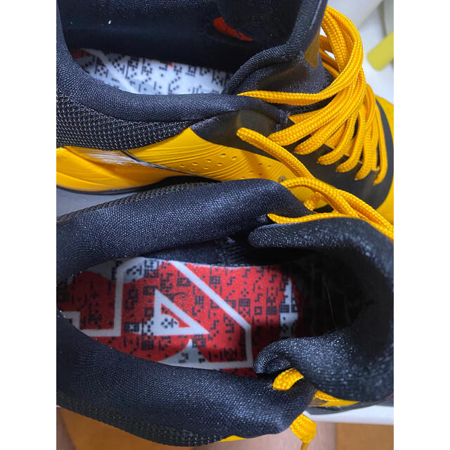 NIKE(ナイキ)のKOBE 5 Bruce Lee 28.5 メンズの靴/シューズ(スニーカー)の商品写真