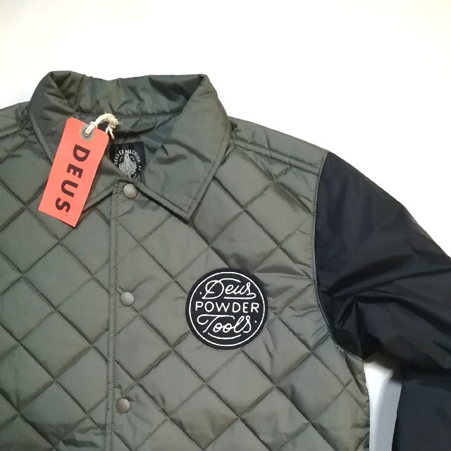 Tmsrさん専1/2新品 DEUS EX MACHINA 中綿ナイロンジャケット Tmsrさん専1/2新品 DEUS EX MACHINA 中綿ナイロンジャケット