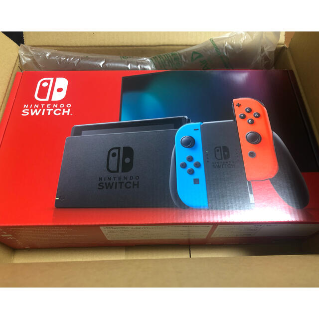 Nintendo Switch ネオン　新型モデル