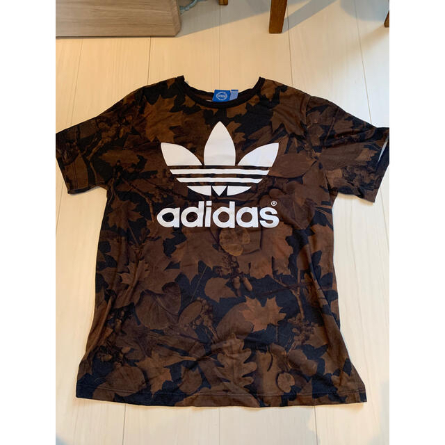 adidas(アディダス)のadidas アディダス　Tシャツ スポーツ/アウトドアのサッカー/フットサル(ウェア)の商品写真