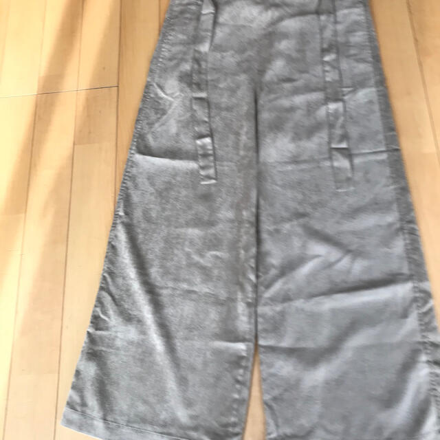 パンツ新品　スエード調フェイク　vonique suede wrap pants