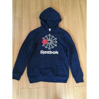 リーボック(Reebok)のReebok classic パーカー　メンズ　XLサイズ(タグ表記 Oサイズ)(パーカー)