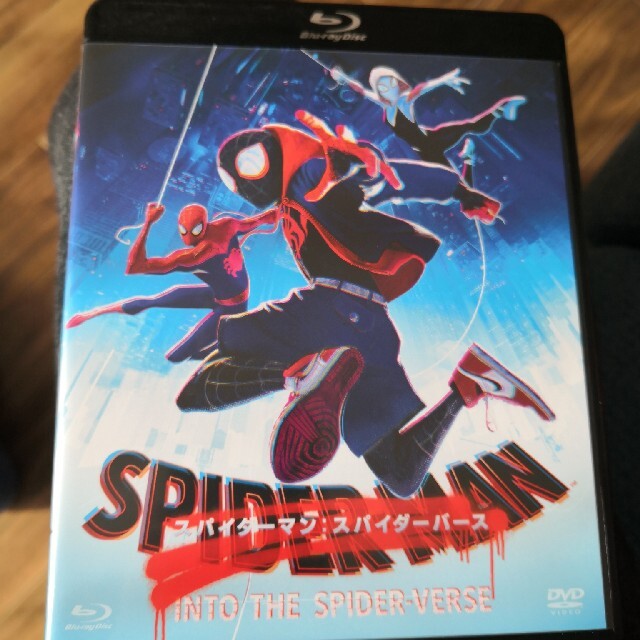 SONY(ソニー)のスパイダーマン：スパイダーバース　ブルーレイ　＆　DVDセット【通常版】 Blu エンタメ/ホビーのDVD/ブルーレイ(外国映画)の商品写真