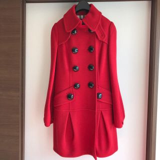 バーバリーブルーレーベル(BURBERRY BLUE LABEL)の 美品　バーバリーブルーレーベル　コート　赤　36(ロングコート)