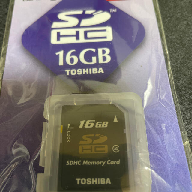 東芝(トウシバ)のTOSHIBA  SD  16G Bカード スマホ/家電/カメラのスマートフォン/携帯電話(その他)の商品写真