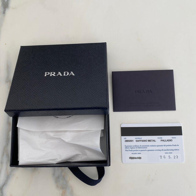 メンズPRADA プラダ マネークリップ 財布 3回使用