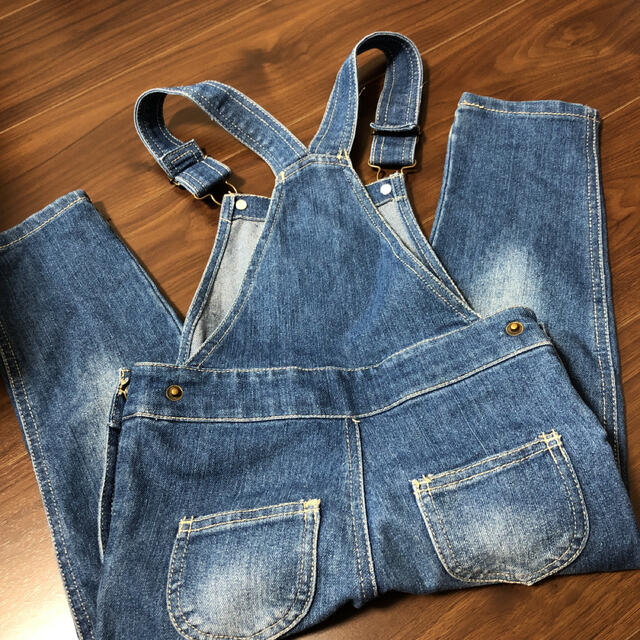 神戸レタス(コウベレタス)のサロペット110㎝ キッズ/ベビー/マタニティのキッズ服男の子用(90cm~)(パンツ/スパッツ)の商品写真