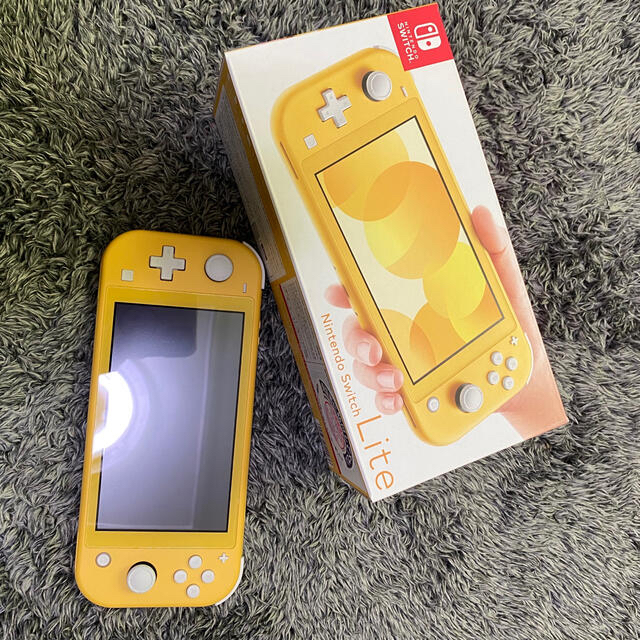 ニンテンドースイッチライト &あつ森