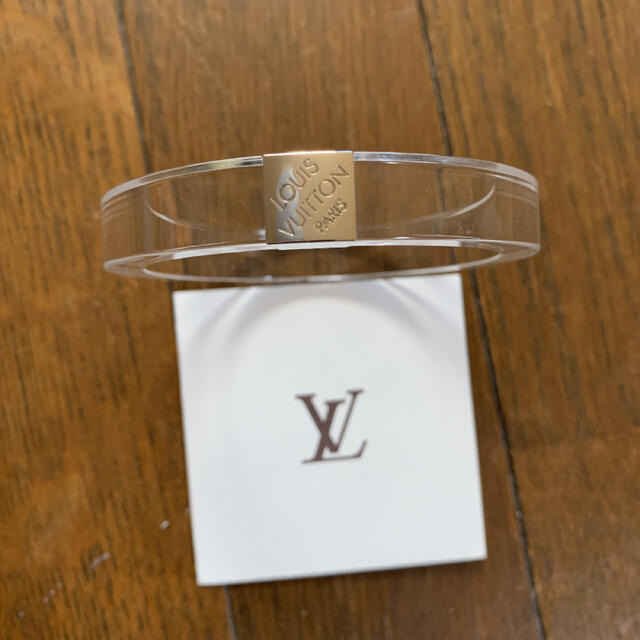 LOUIS VUITTON * クリアバングル