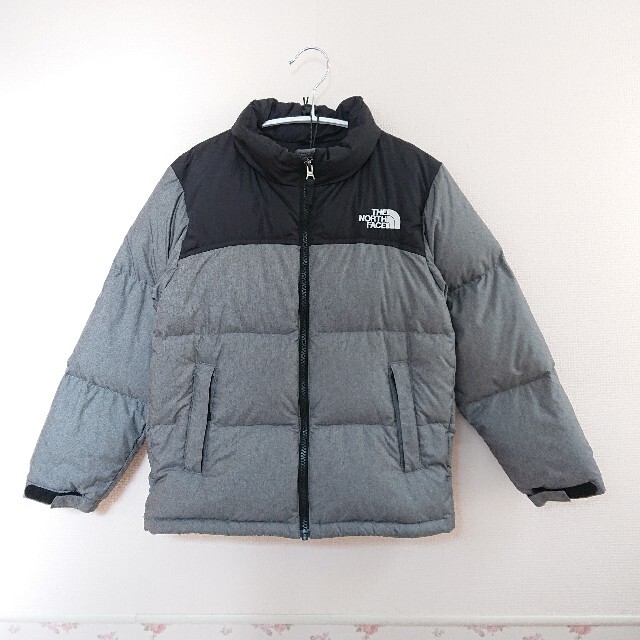 THE NORTH FACE(ザノースフェイス)のザノースフェイス ヌプシ ダウンジャケット 130㎝ キッズ/ベビー/マタニティのキッズ服男の子用(90cm~)(ジャケット/上着)の商品写真