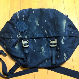 クローム(CHROME)のchrome vale sling bag 2.0 ベイル スリングバッグ カモ(メッセンジャーバッグ)