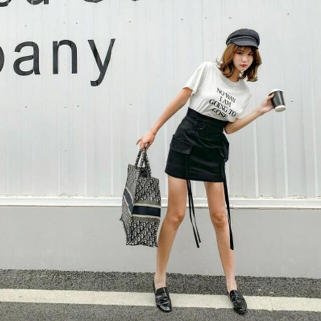 ZARA(ザラ)のバースデーバッシュカーゴスカート レディースのスカート(ミニスカート)の商品写真