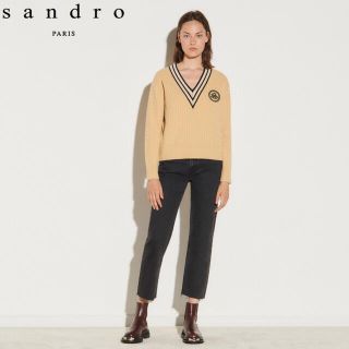 サンドロ(Sandro)の❤️Sandro2020秋新作新品　ベージュ、紺2色ニット　セーター　綺麗上品(ニット/セーター)