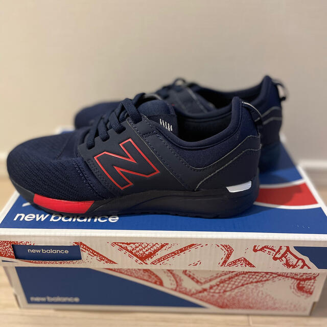 New Balance(ニューバランス)の美品　キッズ　ニューバランス247★20㎝　ネイビー✖️レッド キッズ/ベビー/マタニティのキッズ靴/シューズ(15cm~)(サンダル)の商品写真