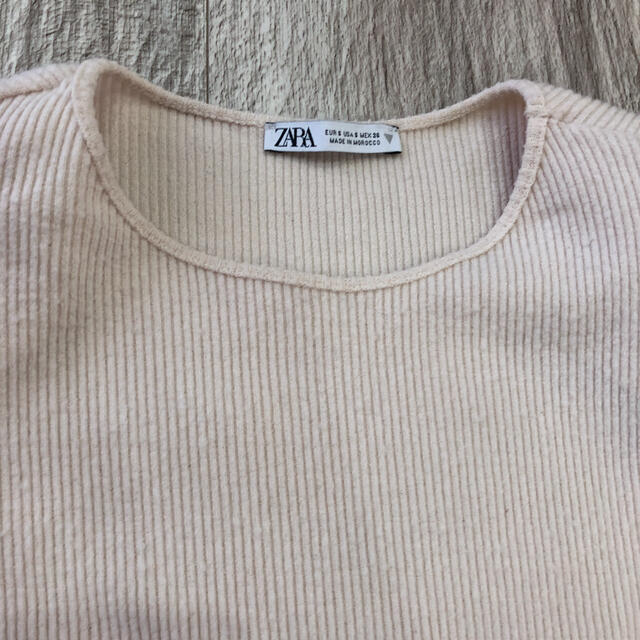 ZARA(ザラ)のZARA トップス　肩パッド入り レディースのトップス(Tシャツ(半袖/袖なし))の商品写真